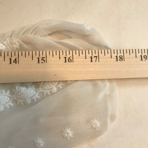 TORRID Embroidered Blouse V-Neck White Sheer 3/4 Sleeves Women’s Plus Size 1X - Picture 13 of 16